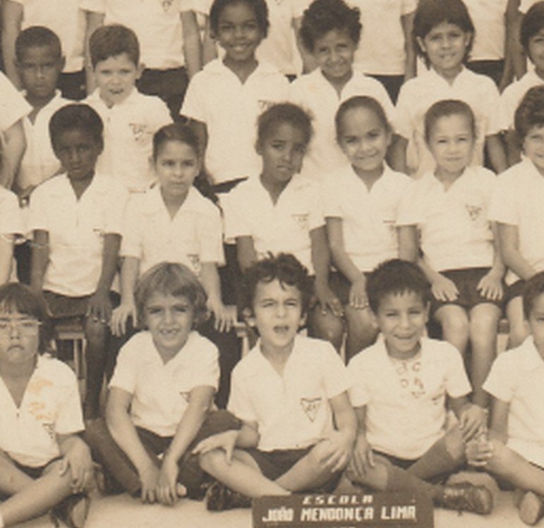 Foto escolar de 1973, antes da restauração